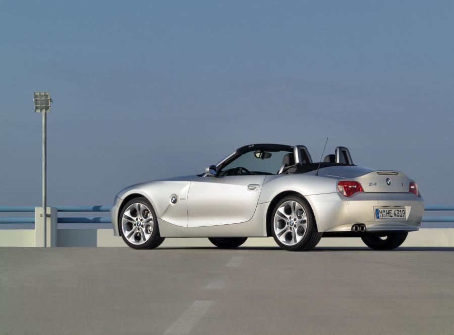  BMW Z4 3.0i Roadster (E85) 2005 года  (WW) (фото 13 из 24)
